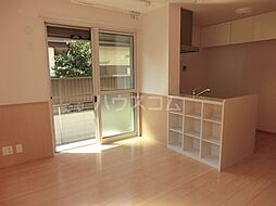 ガイドウェイバス志段味線 白沢渓谷駅 徒歩7分の賃貸テラスハウス 1階2LDKのリビング/ダイニング