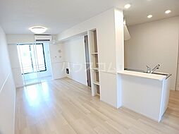 レグラ・デ・オロI 103 1階1LDKのリビング/ダイニング