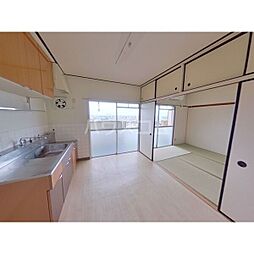 名鉄小牧線 味美駅 3.2kmの賃貸マンション 5階2DKのリビング/ダイニング