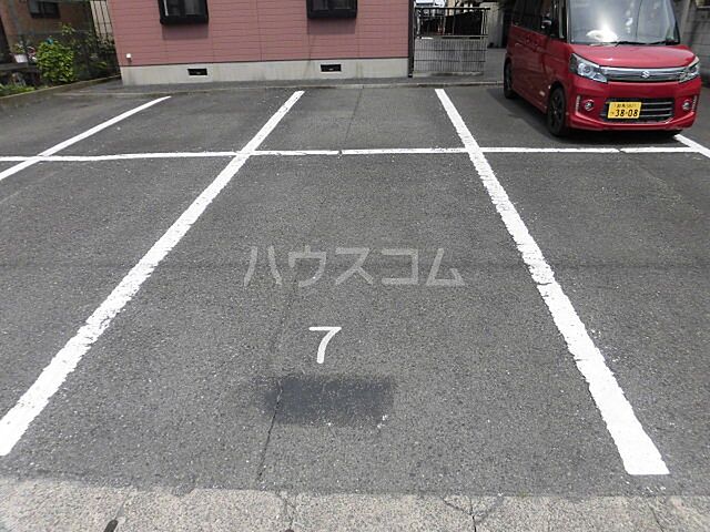 5 / 11