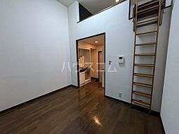 ロイヤルクレスト学園西 202 2階ワンルームのリビング/ダイニング