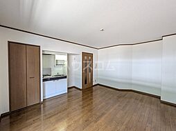 名古屋市営名港線 日比野駅 徒歩5分の賃貸マンション 3階ワンルームのリビング/ダイニング