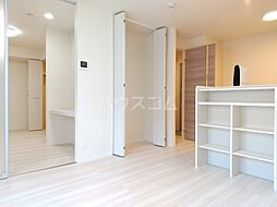 ラフィネ住吉 102 1階1LDKのリビング/ダイニング