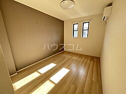 スクエアガーデン 201 2階2LDKのリビング/ダイニング