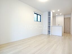 メゾン　リヴィエール　VII 103 1階1LDKのリビング/ダイニング