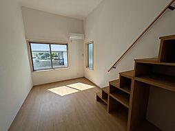 ｌ’ｅｔｅ　ｅｌｅｇａｎｃｅII 104 1階1Kのリビング/ダイニング