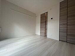 グランドソレーユ生麦 03030 3階1Kのリビング/ダイニング