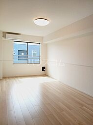 ラ・フェリーチェ　Ａ 3階1LDKのリビング/ダイニング