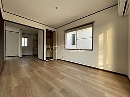 ベルグランＫ 2階1LDKのリビング/ダイニング