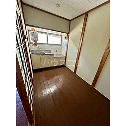 大井町並河1丁目貸家 1 1階2Kのリビング/ダイニング