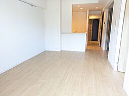 JR総武線 市川駅 徒歩8分の賃貸マンション 8階2LDKのリビング/ダイニング