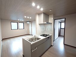 Ｈｏｕｓｅ　Ｔ 201 2階2LDKのリビング/ダイニング