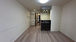 アーククレール 202 2階1LDKのリビング/ダイニング