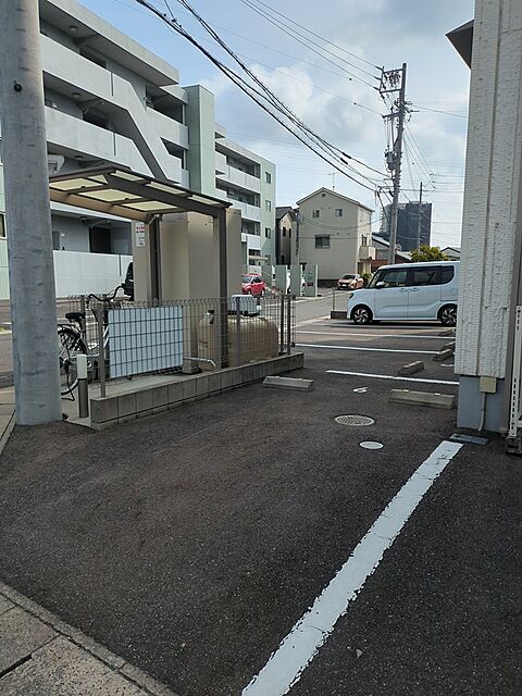 6 / 7