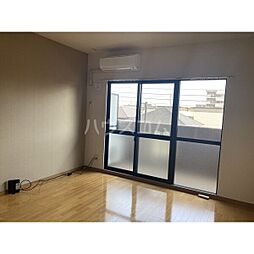 サンハイム桜山 302 3階1Kのリビング/ダイニング