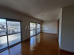 ベルミー大野 201 2階2LDKのリビング/ダイニング