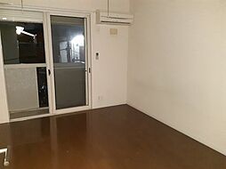 エルボヌール 102 1階1Kのリビング/ダイニング