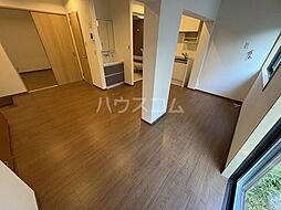 HO 102 1階1LDKのリビング/ダイニング