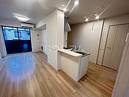 梅の木テラス 104 1階1LDKのリビング/ダイニング