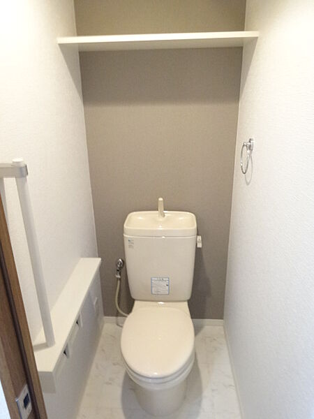 フレラヴィーヌ北本町 1階 | 千葉県船橋市北本町 賃貸マンション トイレ