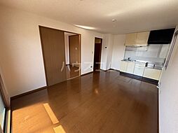 サンハイム西田 103 1階2LDKのリビング/ダイニング