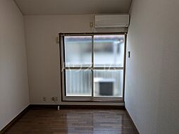 テラスラークヒルズ 202 2階ワンルームのリビング/ダイニング