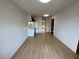 JR御殿場線 岩波駅 徒歩5分の賃貸アパート 2階1LDKのリビング/ダイニング