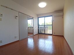 フラワーレジデンス森田　壱番館 205 2階2DKのリビング/ダイニング