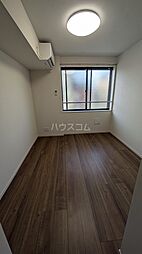 イクシオＭ’ｓ　ＨＯＵＳＥ 102 1階1Kのリビング/ダイニング