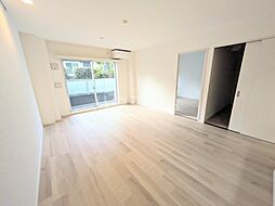 エスティメゾン都立大学 104 1階1SLDKのリビング/ダイニング