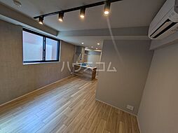 京王線 八幡山駅 徒歩8分の賃貸マンション 2階1LDKのリビング/ダイニング