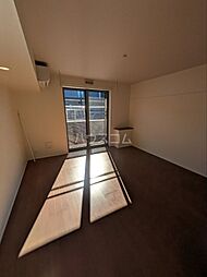 フィカーサイシイII 103 1階1Kのリビング/ダイニング