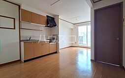 ファミーユII 202 2階2LDKのリビング/ダイニング