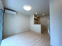 テラス・ド・ラ・フォレ 1階2LDKのリビング/ダイニング