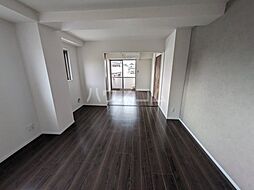 ＶＩＣＴＯＲＩＡ（ヴィクトリア） 3階1LDKのリビング/ダイニング