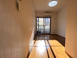 ハウスむさしの 203 2階ワンルームのリビング/ダイニング