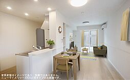 JR山陰本線 石原駅 バス4分 『前田』下車 徒歩6分の賃貸アパート 1階1LDKのリビング/ダイニング