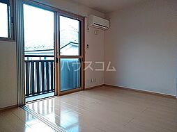 ウィスタリア・モナリエ 105 1階1LDKのリビング/ダイニング