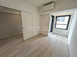 ルミーク北千住 202 2階1LDKのリビング/ダイニング