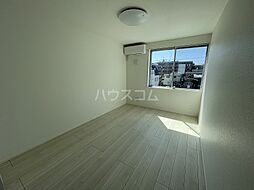 カインドネス八王子元横山町 301 3階1LDKのリビング/ダイニング