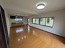 田中島貸住宅 1 1階3LDKのリビング/ダイニング