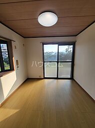 ファミーユM 101 1階2DKのリビング/ダイニング