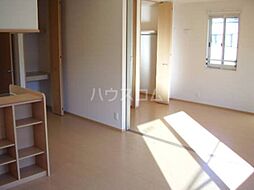 セジュール桂II 201 2階1LDKのリビング/ダイニング