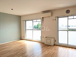 笹野ロイヤルハイツ　Ｂ 4階2LDKのリビング/ダイニング