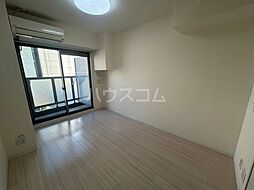 シャトー・デ・シリウス 8階1Kのリビング/ダイニング