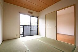 ディアコート大蔵 1階2DKのリビング/ダイニング