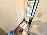 リバレイン 2F 2階1Kのリビング/ダイニング