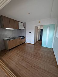 バードタウン8番館 407 4階1DKのリビング/ダイニング