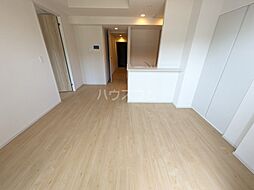 リーフシティ市川　ザ・レジデンス 902 9階1LDKのリビング/ダイニング