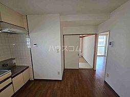 タカギビル8 702 7階3LDKのリビング/ダイニング